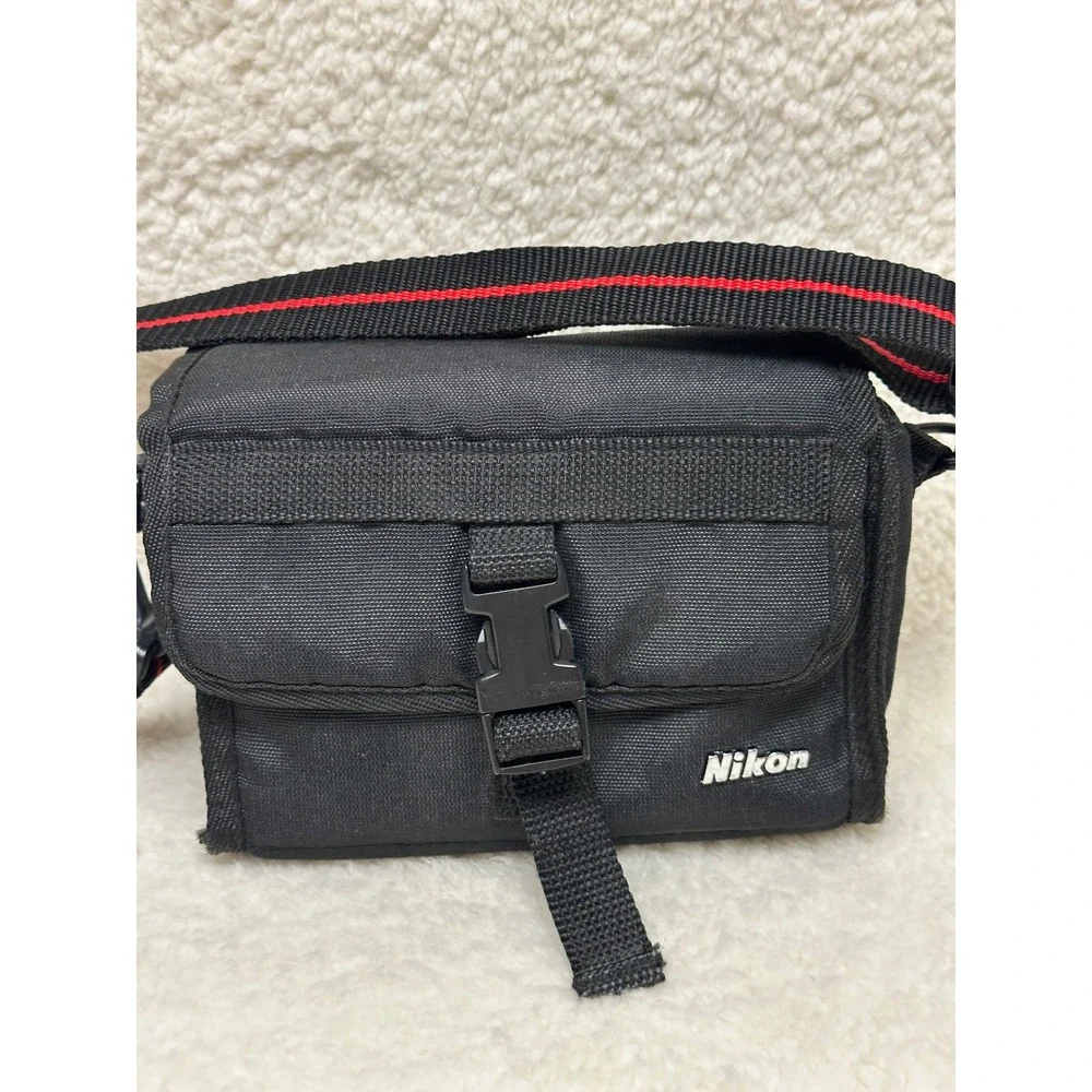 Nikon Camera Bag Black Red Stripe Strap Padded Nylon Case Buckle Closure